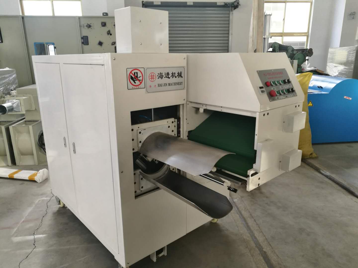 1617851019675479.jpg 被子枕芯打卷機.JPG